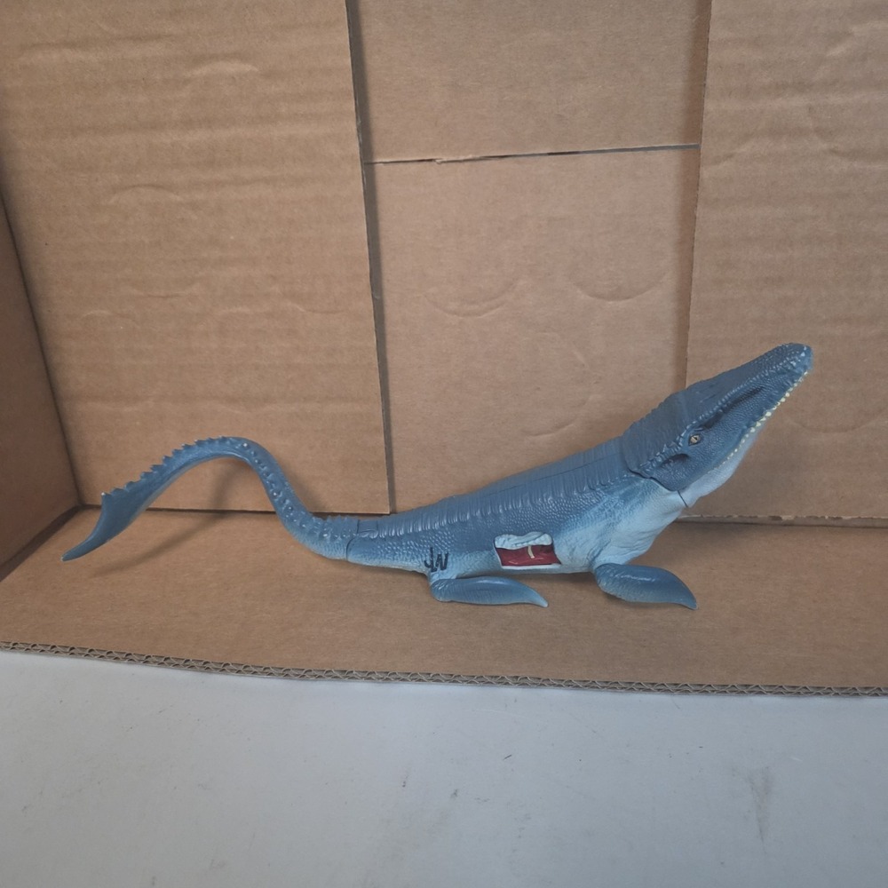 HASBRO JURASSIC WORLD MOSASAURUS BATTLE DAMAGED